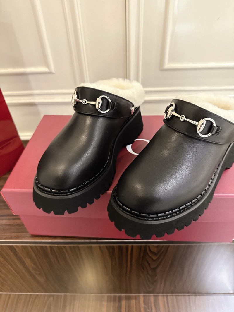 Gvc*1 slippers